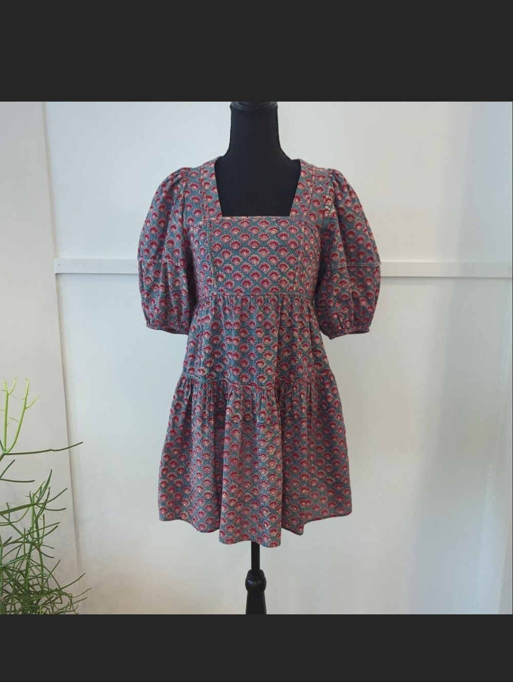 Anna Cate smocked block print floral Harper mini dress Size XS
